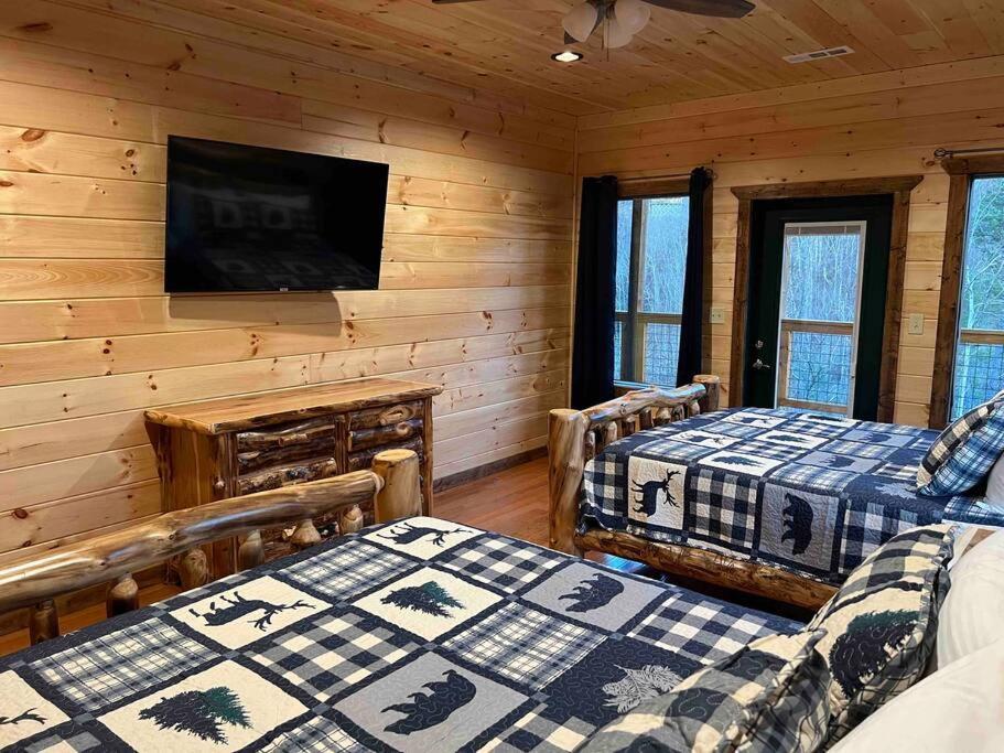 * * 4 Master Bedrooms, Views, Theater, Arcade, Evc Gatlinburg Exterior foto